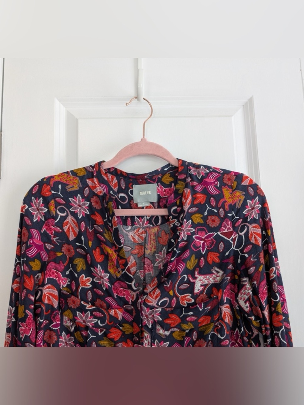 Anthropologie Maeve Primitive Animal Novelty Artsy Blouse Multicolored Size 2 - Picture 3 of 10